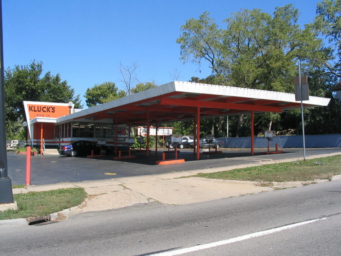 Klucks Drive-In - 2004 Photo (newer photo)